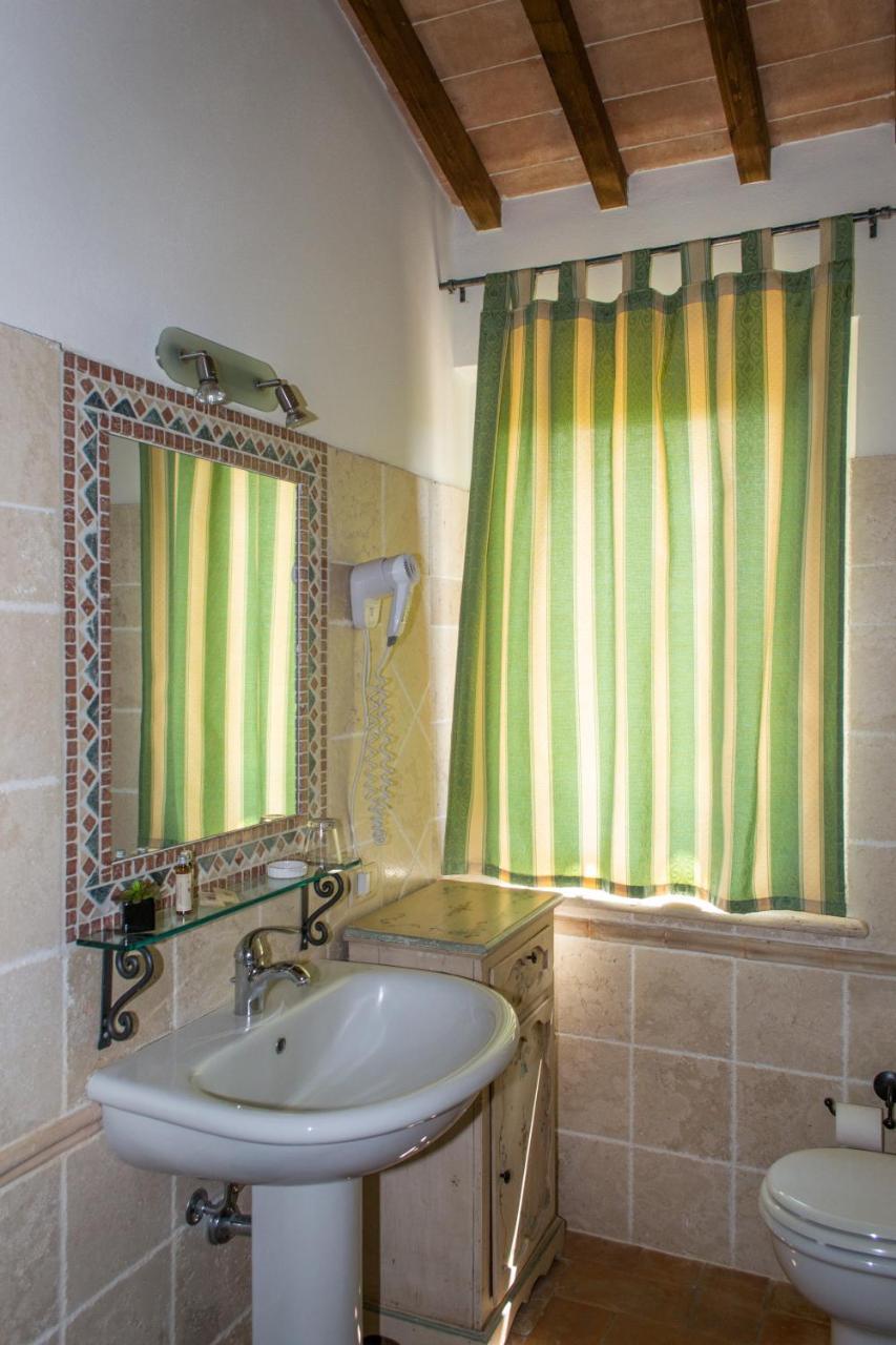 Agriturismo Poggio Delle Conche Pitigliano Eksteriør billede